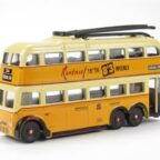 Oxford Diecast NQ1003 Newcastle B. U. T. Trolleybus