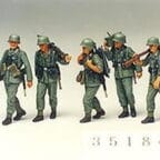 Tamiya 35184 German Machine Gun Grew on Maneuver
