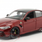 MAISTO 1/18  Alfa Romeo Giulia GTA Red