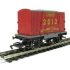 Hornby R6609 Limited Edition 2012 Roadshow Conflat & Container