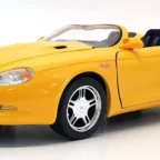 Maisto 1;18  37815 Mustang Mach 111