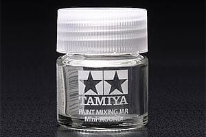 Tamiya 81044 Mixing Jar with lid (10cc)