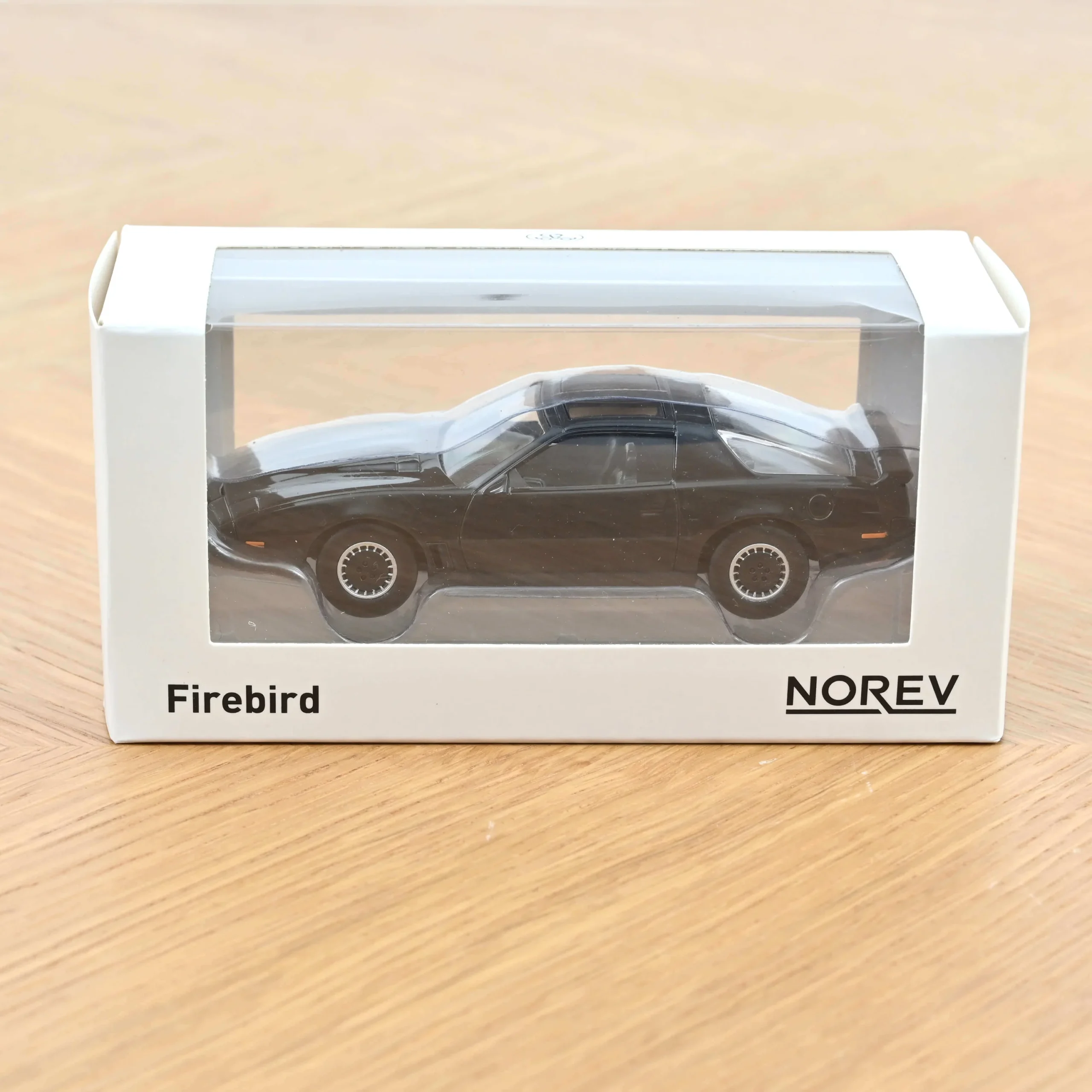 Norev 930000 1/43 Pontiac Firebird 1982 KITT Jet-car - Image 2