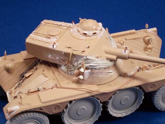 Deluxe Materials BD44 Perfect Plastic Putty - Image 4