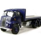 Base Toys TT-X3 1/76 Thorneycroft 6-wheel flatbed in dark blue