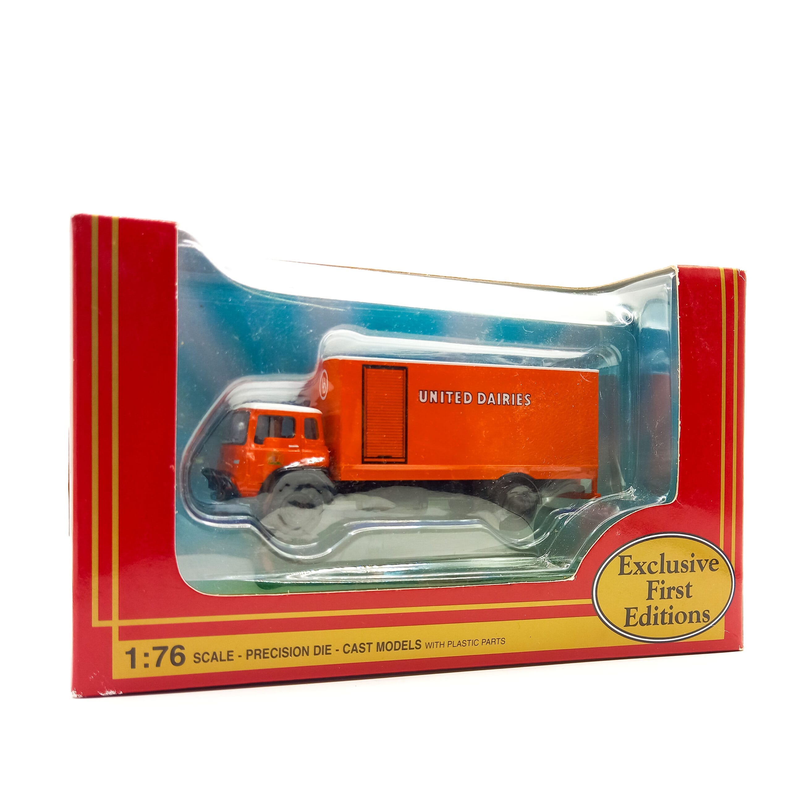 GILBOW EFE 22911 1/76 Bedford Tk Box Van