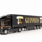 Corgi 59529 Guinness ERF Curtainside