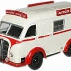 Oxford Diecast 76AK001 1/76 Lancashire Evening Post Austin K8 Three way Van
