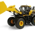 Universal Hobbies Komatsu 1/50 WA475 Loader