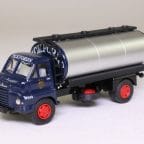 Corgi Vanguards VA7002 Bedford 'S' Type Tanker