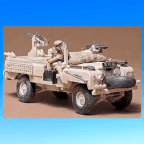 Tamiya  35076 S.A.S Land Rover Pink Panther