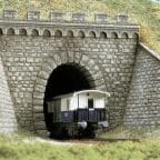 Busch 7022 Tunnel Portal