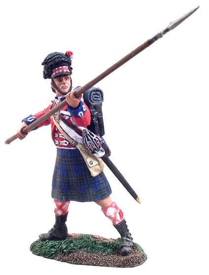 Britains 36033 Napoleonic Waterloo Campaign British 42nd Black Watch Highlander NCO