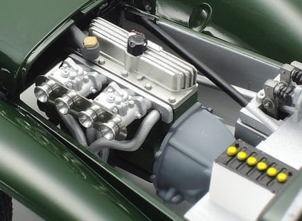 Tamiya 24357 1/24 Lotus Super 7 Series 2 - Image 4